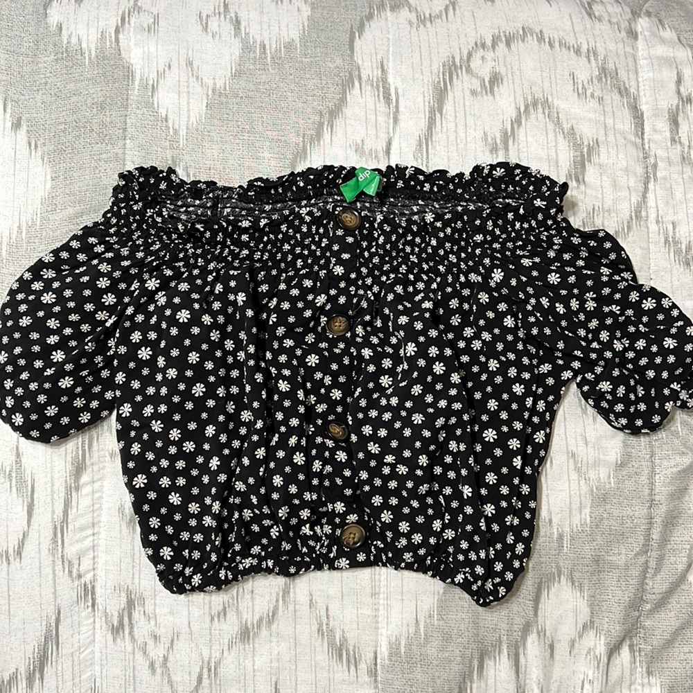 dip| Size: S